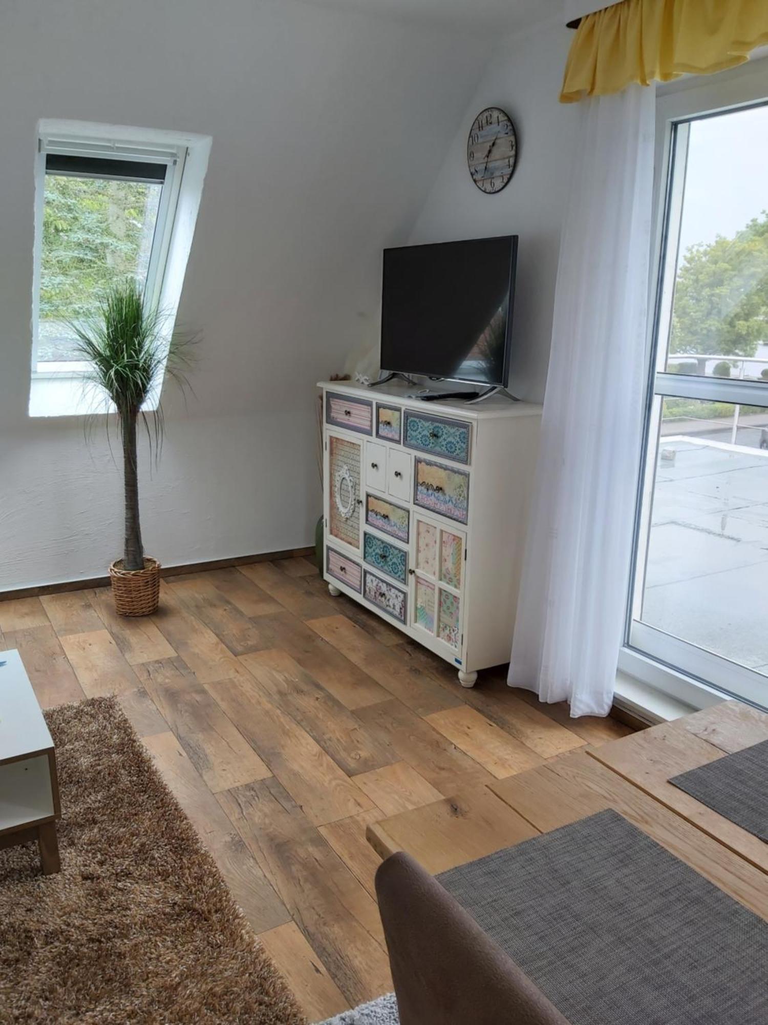Ferienwohnung Yachthafen De Lorenzo Carolinensiel Zewnętrze zdjęcie